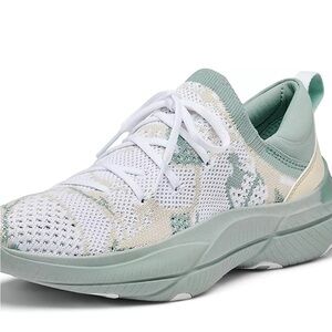 Sorel Women’s Explorer Blitz Lace Up Sneaker/ Green/size 7